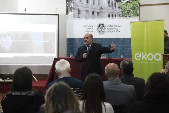UNLP: Se presentó EKOA, nuevo programa de inclusión digital y reutilización de equipamiento informático