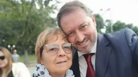 "La próxima va haber tiros": la madre del intendente de Lincoln denunció graves amenazas y ataques contra su vivienda