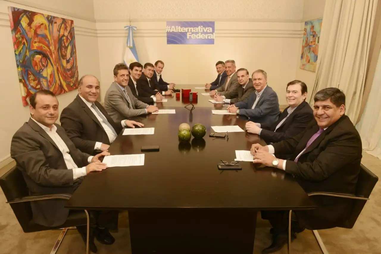 Bordet participó junto a otros Gobernadores de un nuevo encuentro del PJ Federal