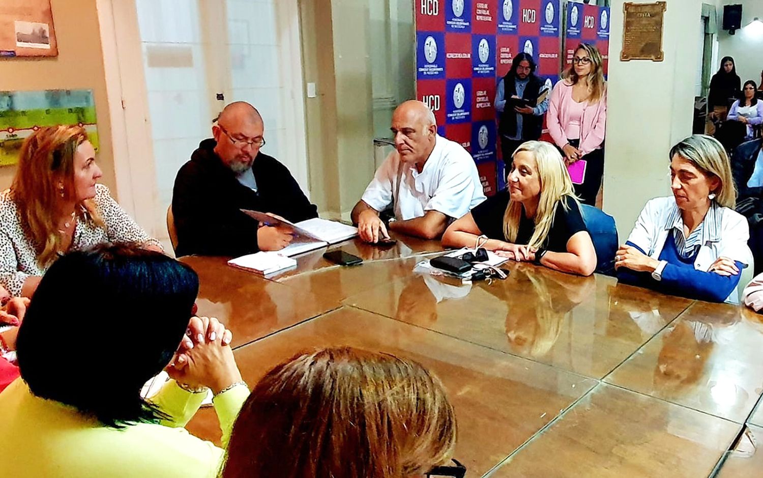 Magro resultado. Se obtuvo en la reunión de ayer en el Concejo