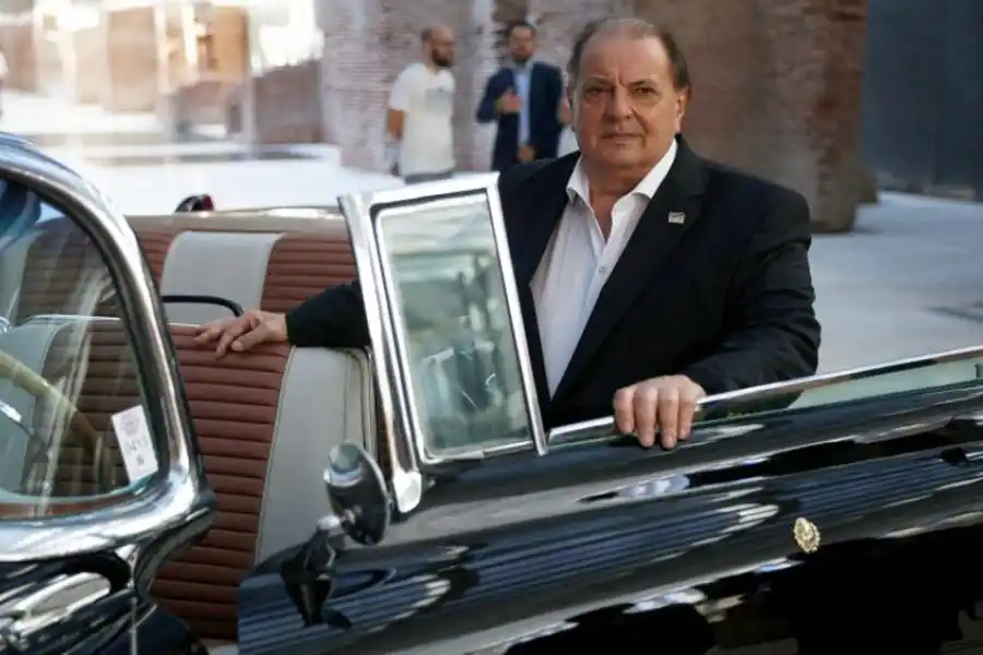 El Cadillac descapotable y la asunción presidencial: “Ya no hay tiempo de ponerlo en condiciones”