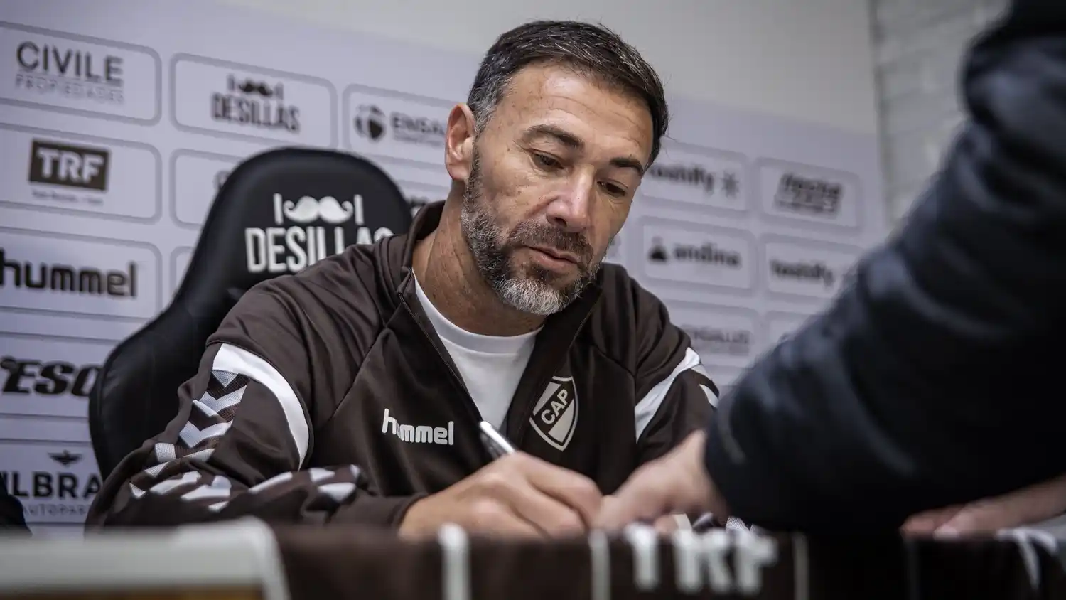 “Kily” González tiene su debut al frente de Platense.