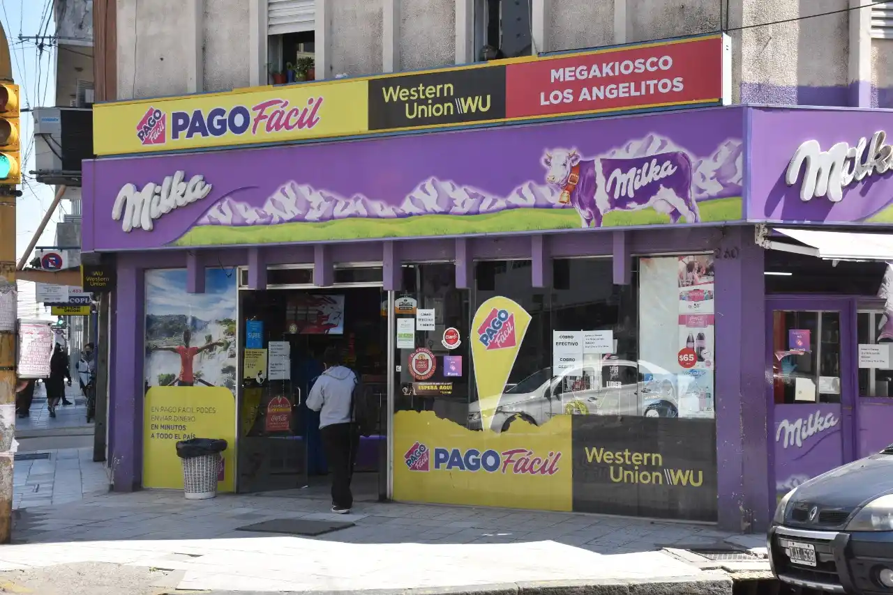 Tuvo que poner su casa en venta para pagar una deuda por una estafa virtual millonaria