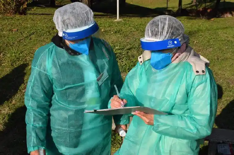 Se reportaron siete nuevos casos en Paraná y uno en Chajarí