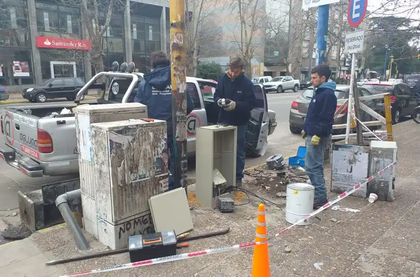 Vandalizaron un semáforo y su reparación costará 150 mil pesos