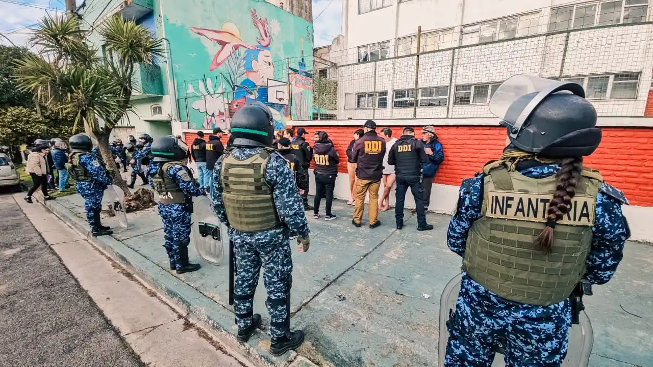 “Estas situaciones generan una profunda afectación del derecho de propiedad y exponen a los vecinos a hechos de angustia, violencia y conflicto", indicó la autor del proyecto, Marianela Romero.