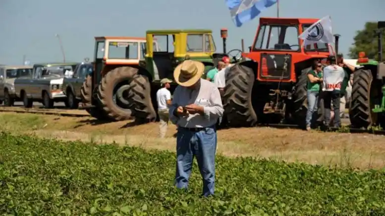 El campo anunció un paro por ocho días: rechazan al cierre de las exportaciones