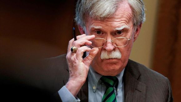 ¿NEGOCIAR CON MADURO? LO QUE TEME John BOLTON de un eventual regreso de Trump a la CASA BLANCA