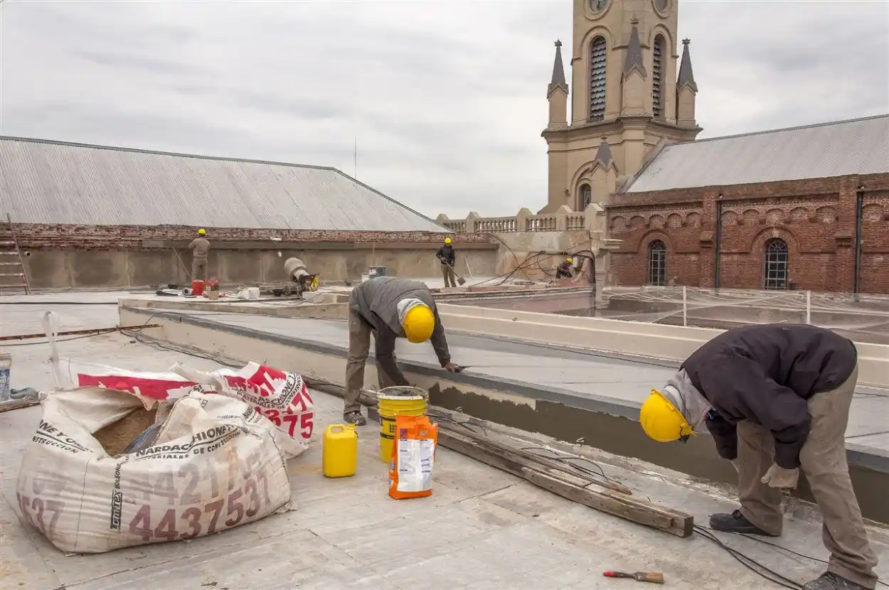 Junín: Avanzan las obras de refacción en la Municipalidad 