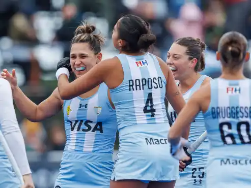 El festejo de Las Leonas, que dominaron de principio a fin.