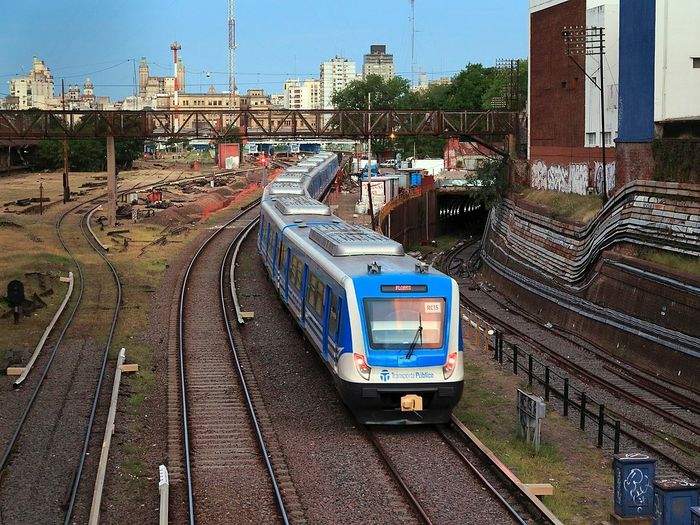 Murió un hombre atropellado por el tren en el barrio porteño de Floresta