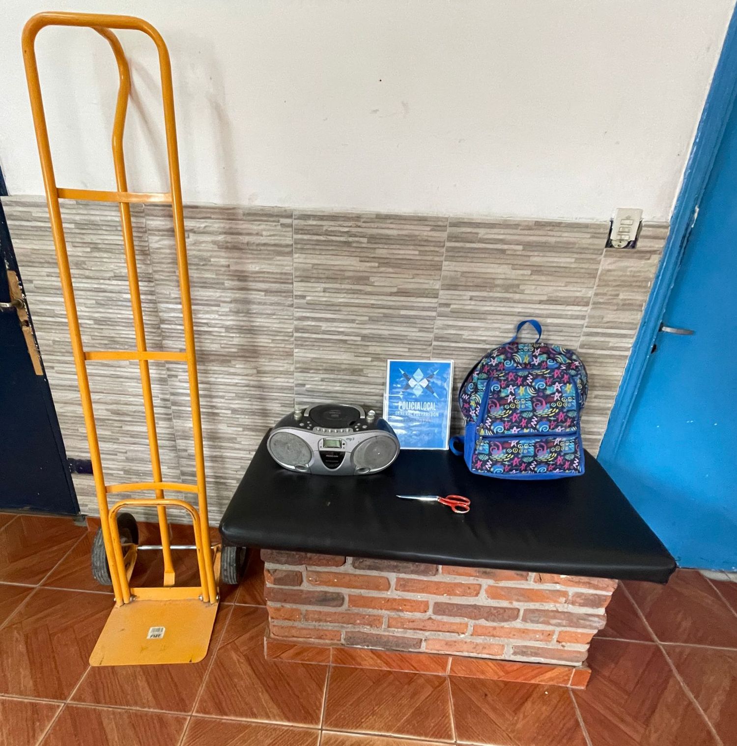 Los elementos que intentó llevarse.