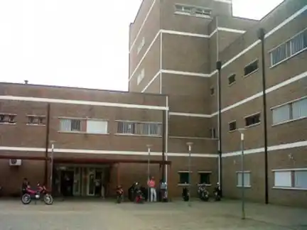 Investigan a médico que habría causado la muerte a docenas de personas