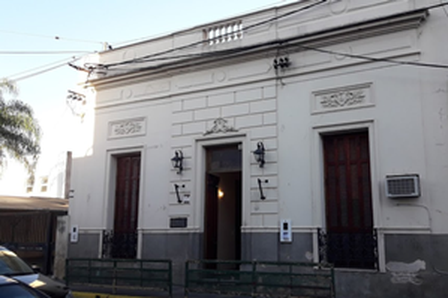 La Biblioteca Julio Serebrinsky cerrada por el corte de agua