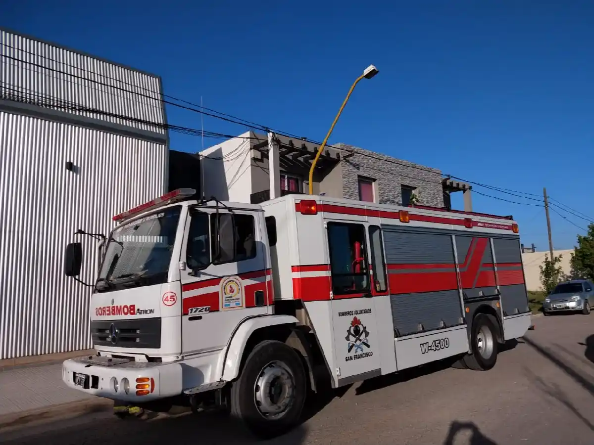 Cocinaba pastelitos y provocó un principio de incendio