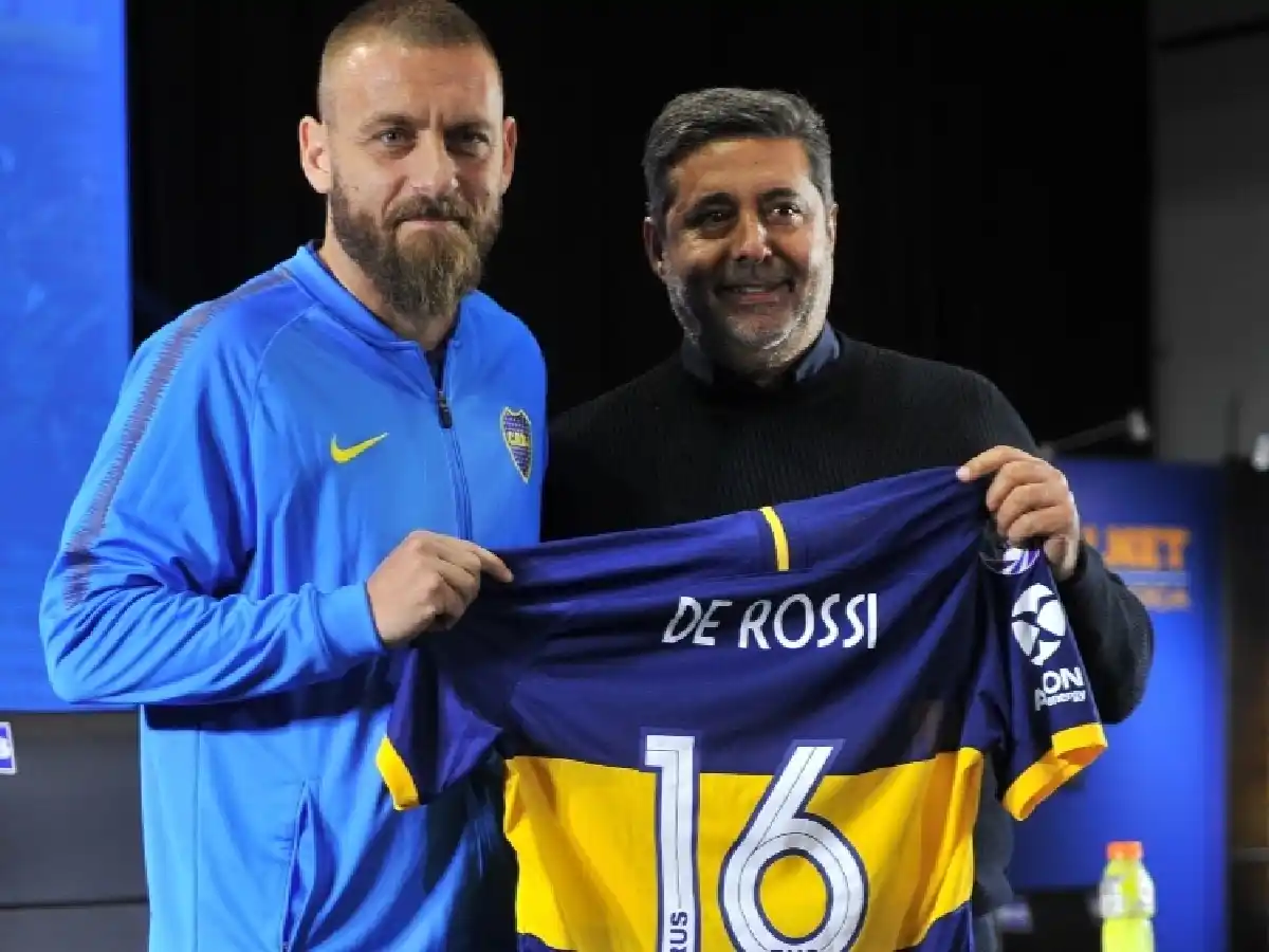 Maradona: "La llegada de De Rossi a Boca me llenó el alma"