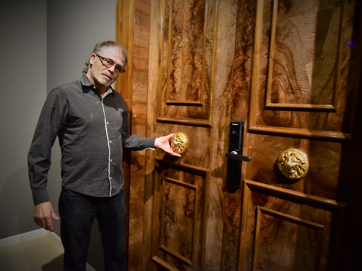 Jorge Rinaldi, el ebanista que trasforma la madera en una verdadera ...