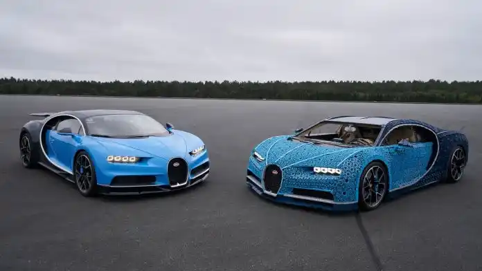 Autos hechos con legos