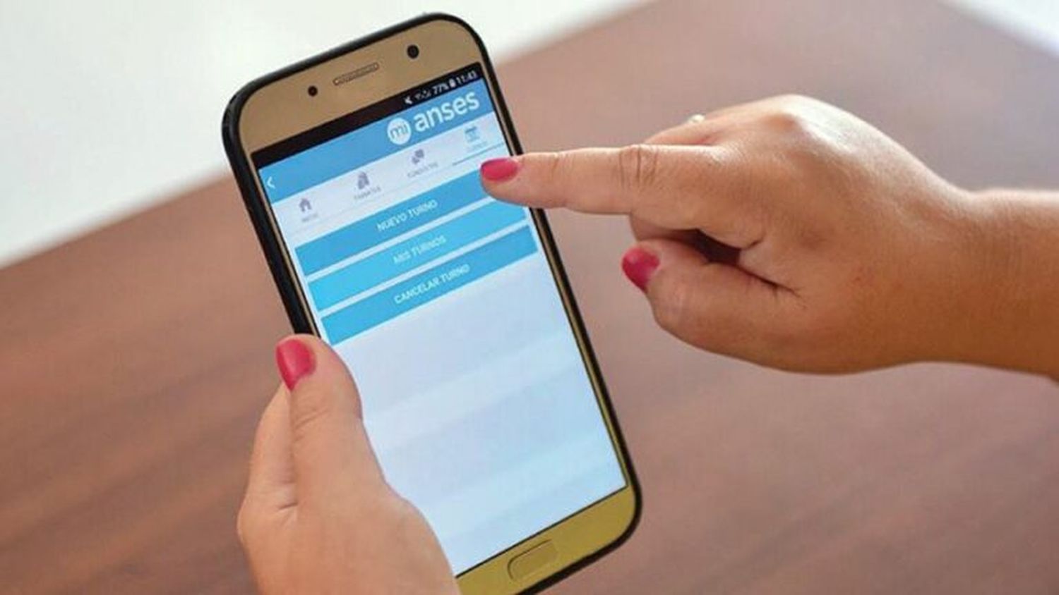 Comenzó el pago de la primera cuota de $ 22.500 del bono de Anses