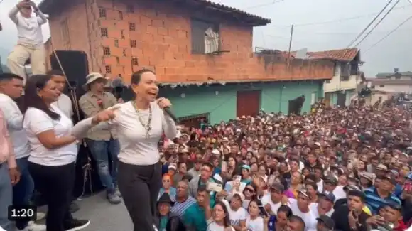 María Corina Machado pidió serenidad y firmeza ante las elecciones presidenciales (VIDEOS)