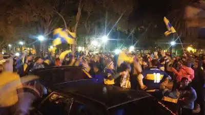 Se realiza hoy la caravana de Boca campeón