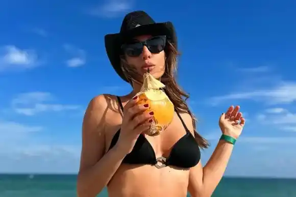 La foto íntima que Pampita subió junto a García Moritán desnudo que luego borró