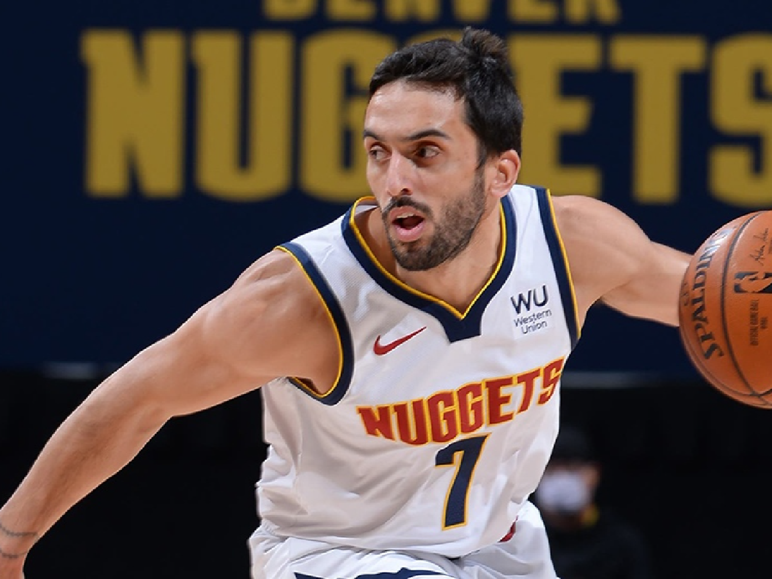 Los Nuggets buscan igualar la serie ante Phoenix Suns