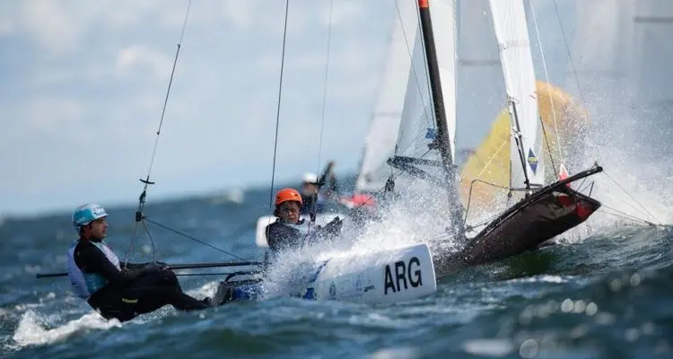 Dante Cittadini y Maylén Muscia tuvieron un gran cierre en el Mundial de nacra 15  y finalizaron quintos