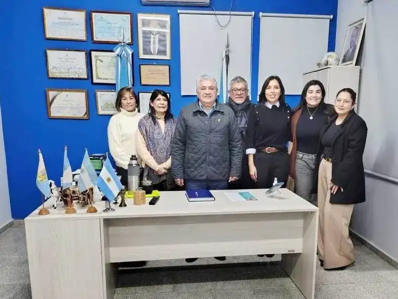 La unidad móvil del Poder Judicial acercó 
servicios a vecinos de Fortín Lugones
