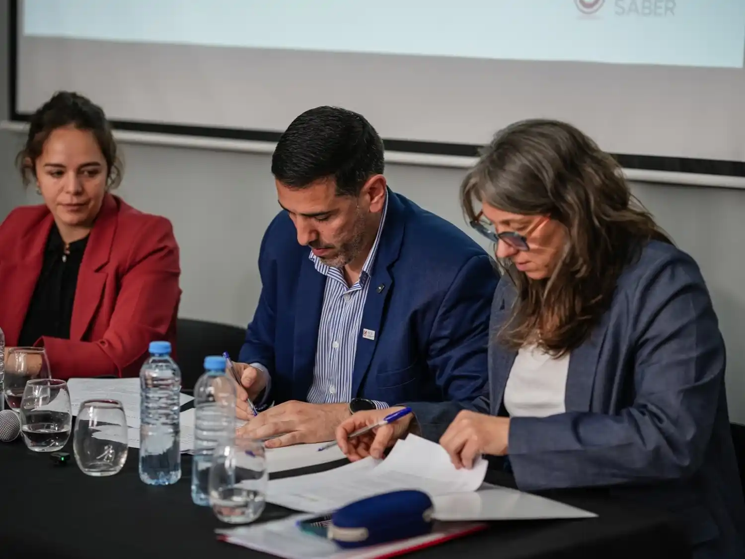 El gobierno y la Uader presentaron un espacio de formación profesional en cooperativismo