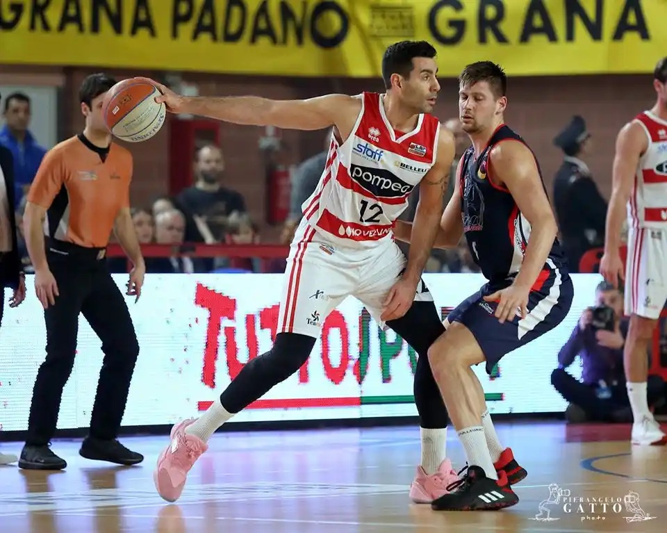 Ajustada derrota para el equipo de Mario Ghersetti
