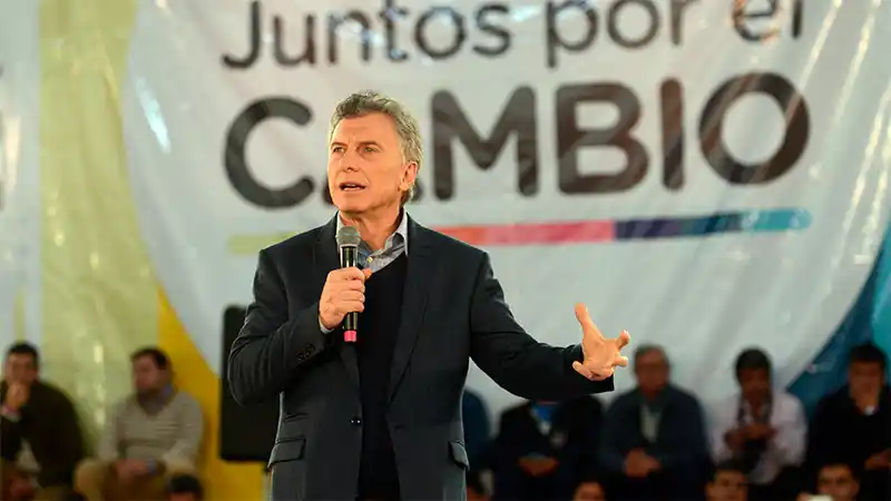 Macri encabeza uno de sus cierres de campaña en Córdoba