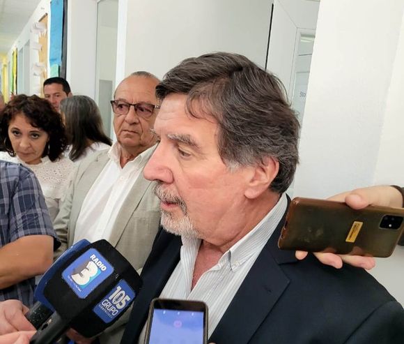Con la presencia de Alberto Sileoni, se inauguró el edificio de la Escuela Secundaria 9