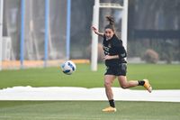Núñez y Barroso, entre las titulares de la selección