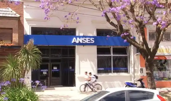 Paso a paso: cómo tienen que hacer los jubilados para sacar los nuevos préstamos