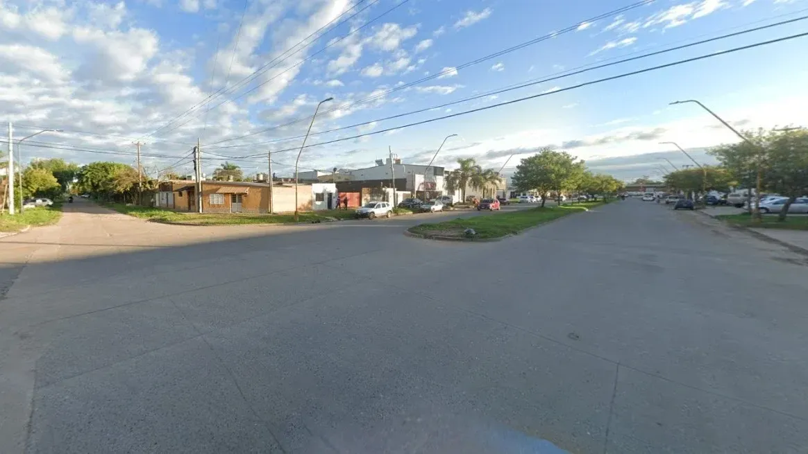 Imagen ilustrativa. Facundo Zuviría y French. Los vecinos señalan la alta velocidad con la que circulan los vehículos por dicho lugar. Crédito: Google Street View