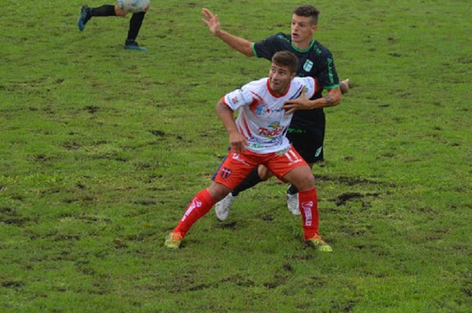 En 2021, Rossi le marcó dos goles a Sportivo en la igualdad 2-2 entre la “Verde” y Depro en Entre Ríos.
