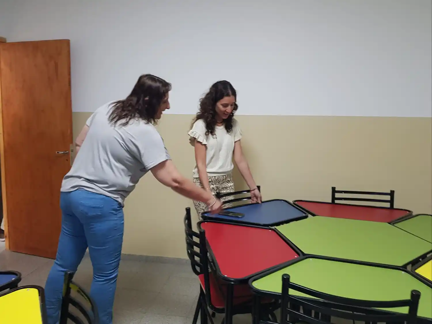 La legisladora recorrió las instalaciones y se interiorizó acerca de este proyecto que desde sus inicios cuenta con el respaldo del intendente Leonel Chiarella y además fue acompañado por el entonces senador Lisandro Enrico.