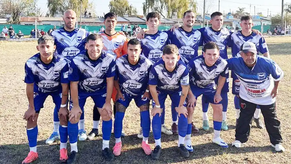 Juventud Unida es el único líder tras la victoria de Estudiantes ante Salto Grande. Ferro se acerca.