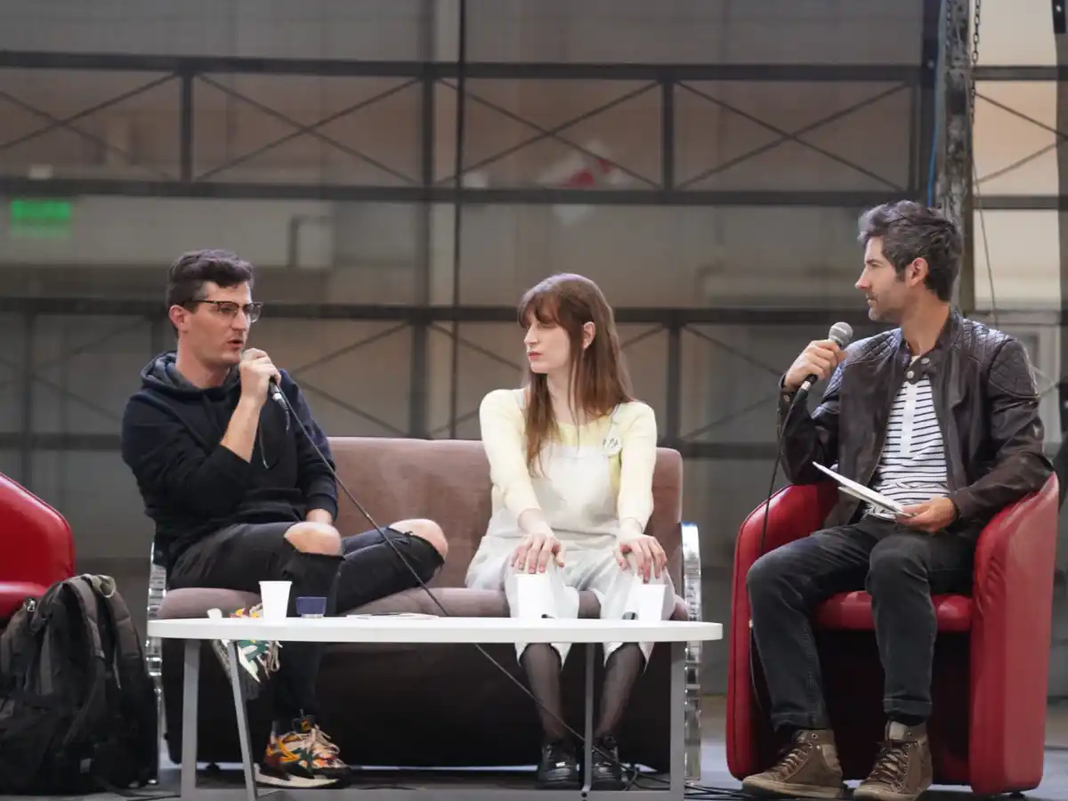 Alberto Curutchet: “La poesía es libertad y un poco de anarquía”