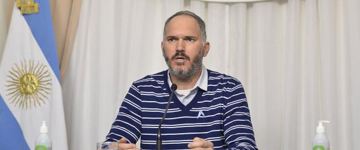 “Si flexibilizamos las conductas podemos ser víctimas de ello”, dijo el director de Salud Mental
