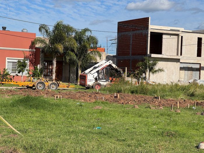 Máquinas que rompieron el caño de gas