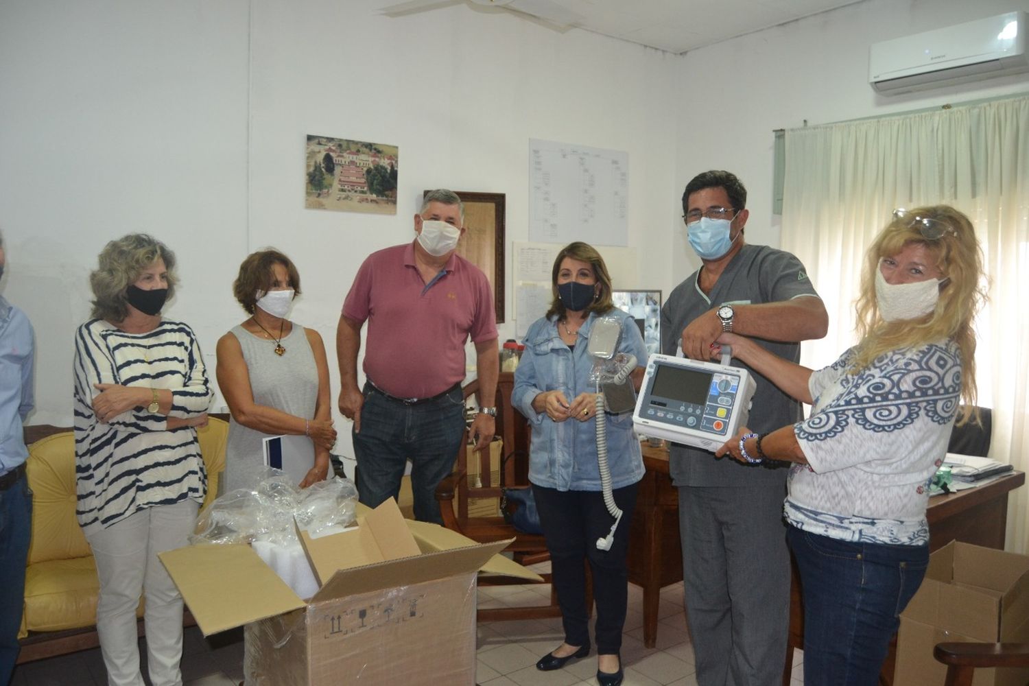 Rotary Club Gualeguay entregó un "carro de paro" al Hospital