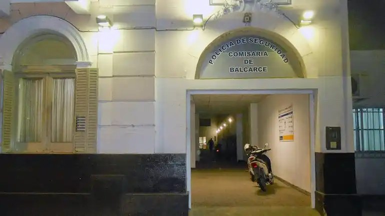 Balcarce: denuncian que un docente enviaba contenido sexual por redes sociales a una alumna de 15 años