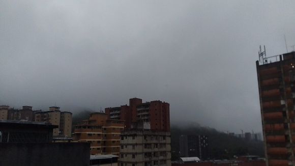 CORDONAZO de San Francisco en acción: la onda tropical 41 azota a gran parte del país, este 6Oct