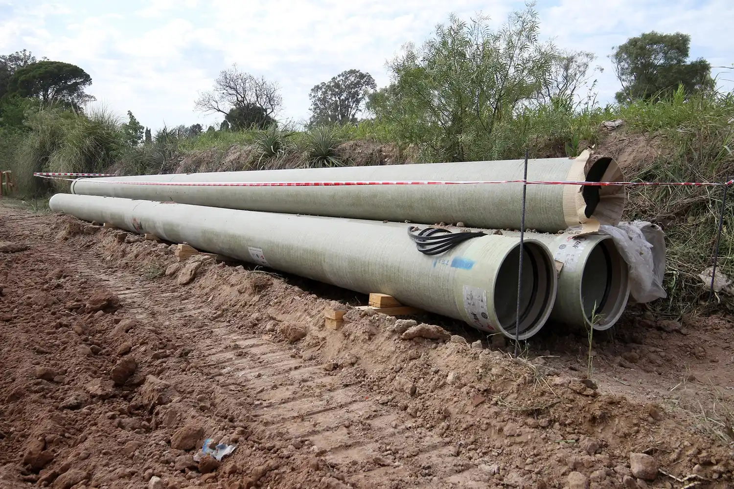 Se llama a licitación el Nuevo Volcado de Red y Colectoras en Diamante