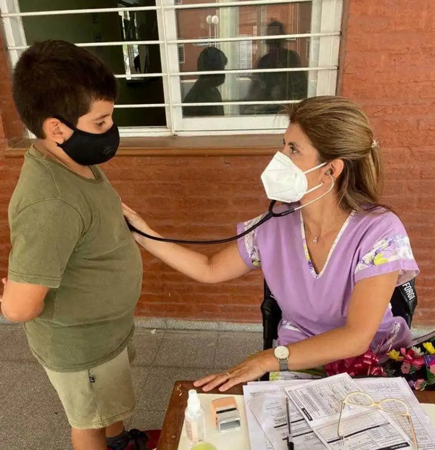 Intensivo trabajo del programa Libretas de Salud Escolar en escuelas de la capital