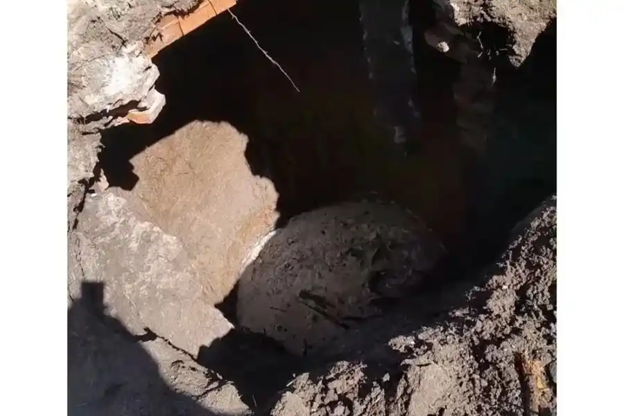 Un niño de cinco años cayó a un pozo ciego en el patio de un jardín de infantes de Claypole