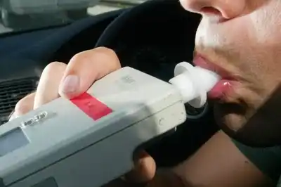 Ruta 7: durante el mediodía detuvieron a un hombre con 1,95 g/l de alcohol en sangre