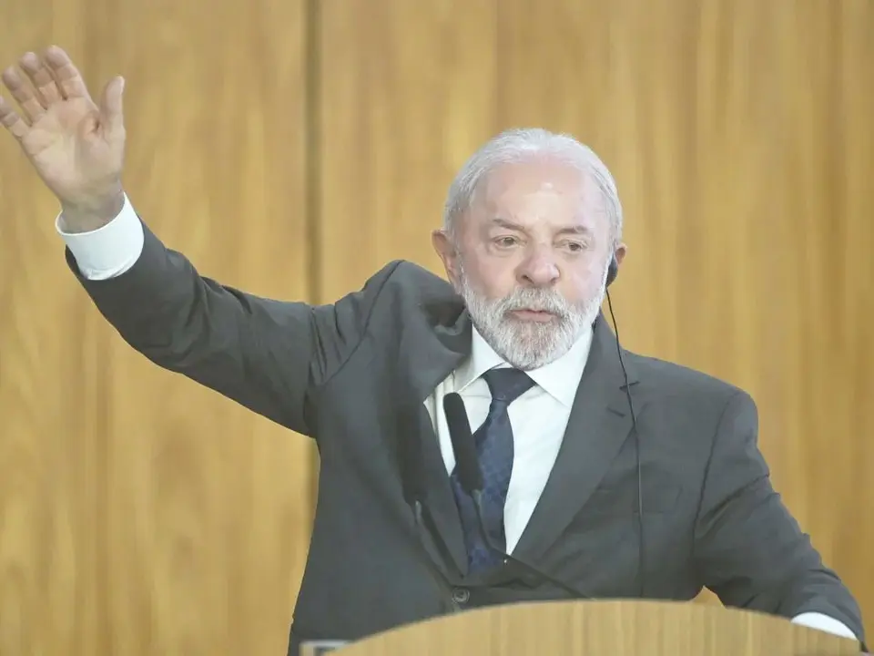 Lula dice que Brasil no cederá a presiones ante nueva ofensiva comercial de EE. UU.